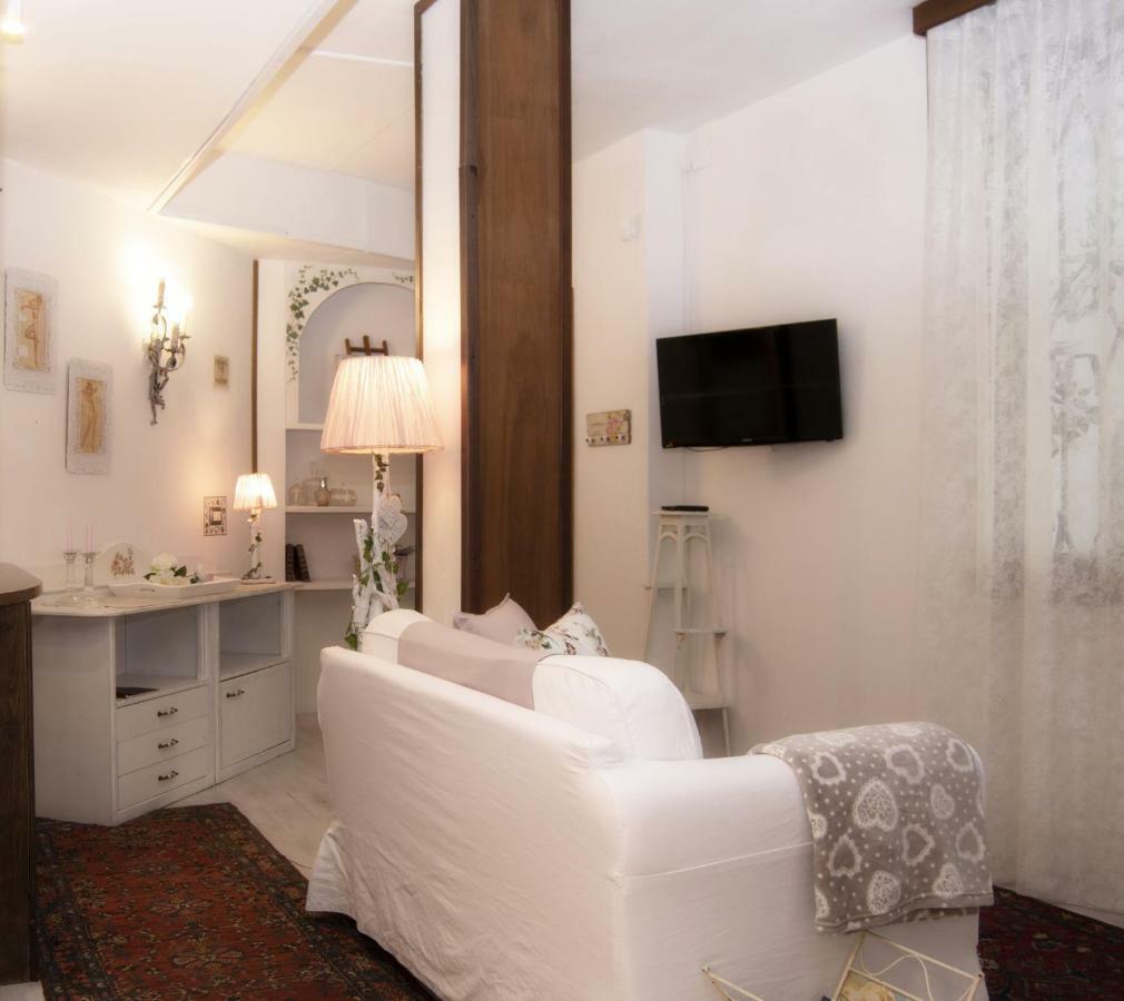 Villa Luna Lombarda Salò Екстериор снимка
